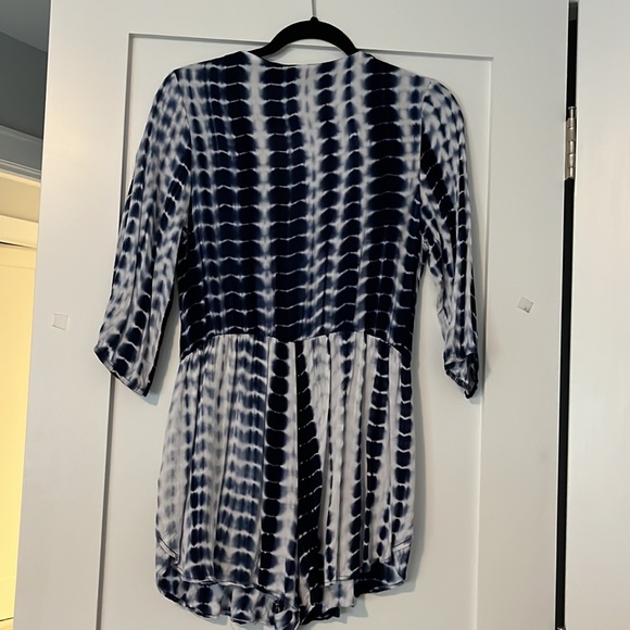 Cute tie dyed navy and white romper - Picture 4 of 4